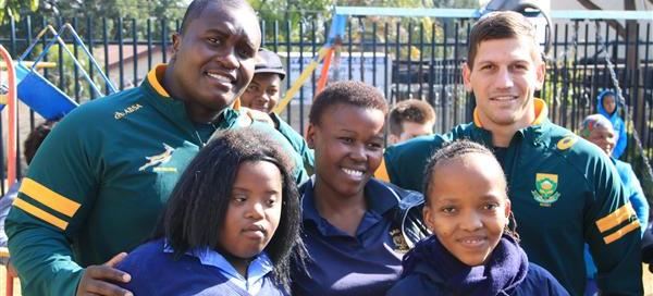 Springboks make donation to Dasha Foundation in Nelspruit