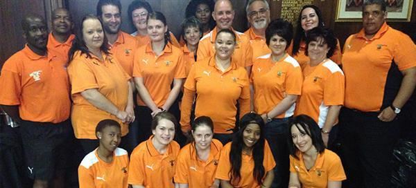 Vrystaat Rugby personeel ondersteun die eerste “Orange Friday” | Toyota ...